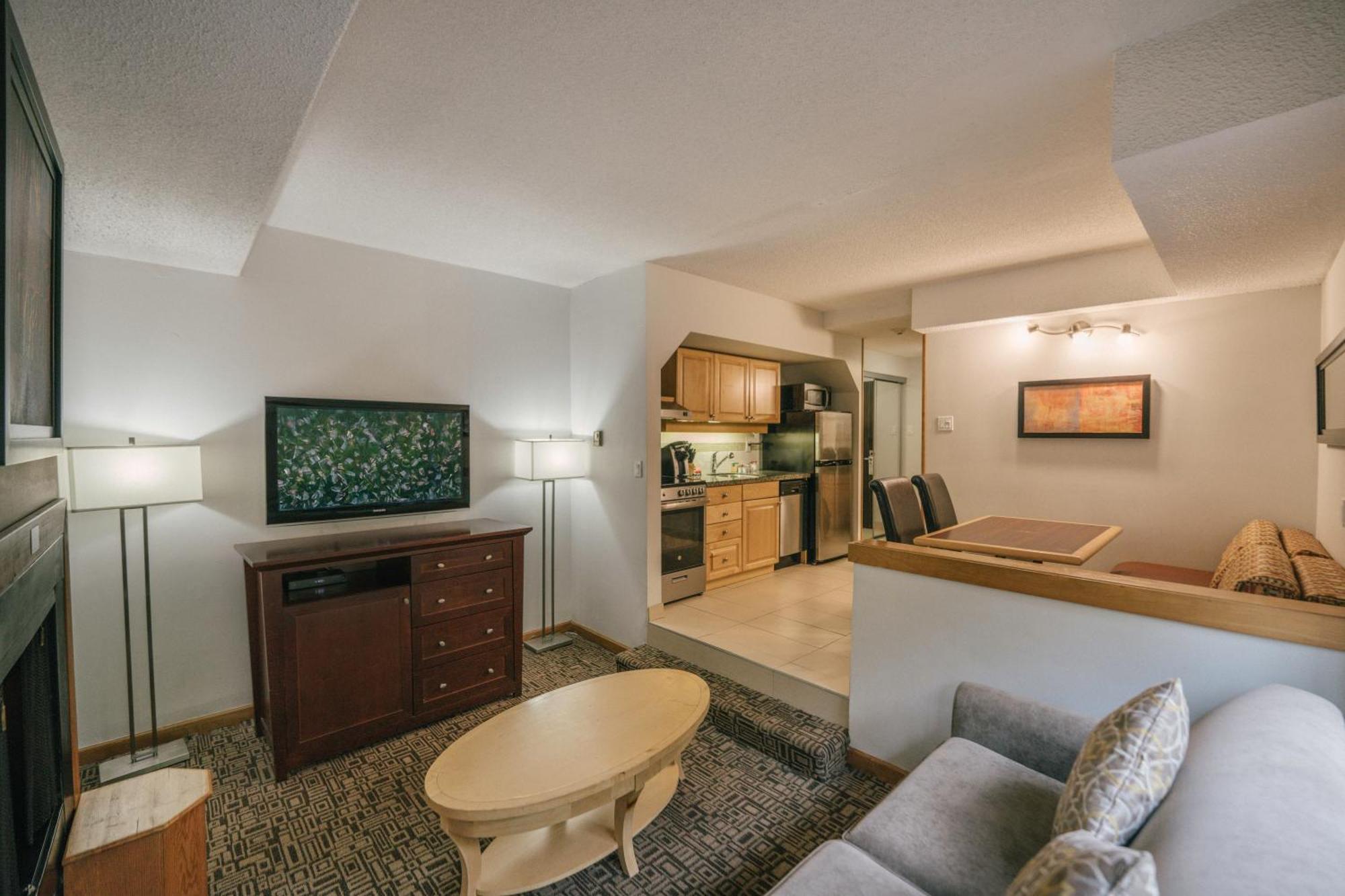 Executive Inn Γουίστλερ Εξωτερικό φωτογραφία