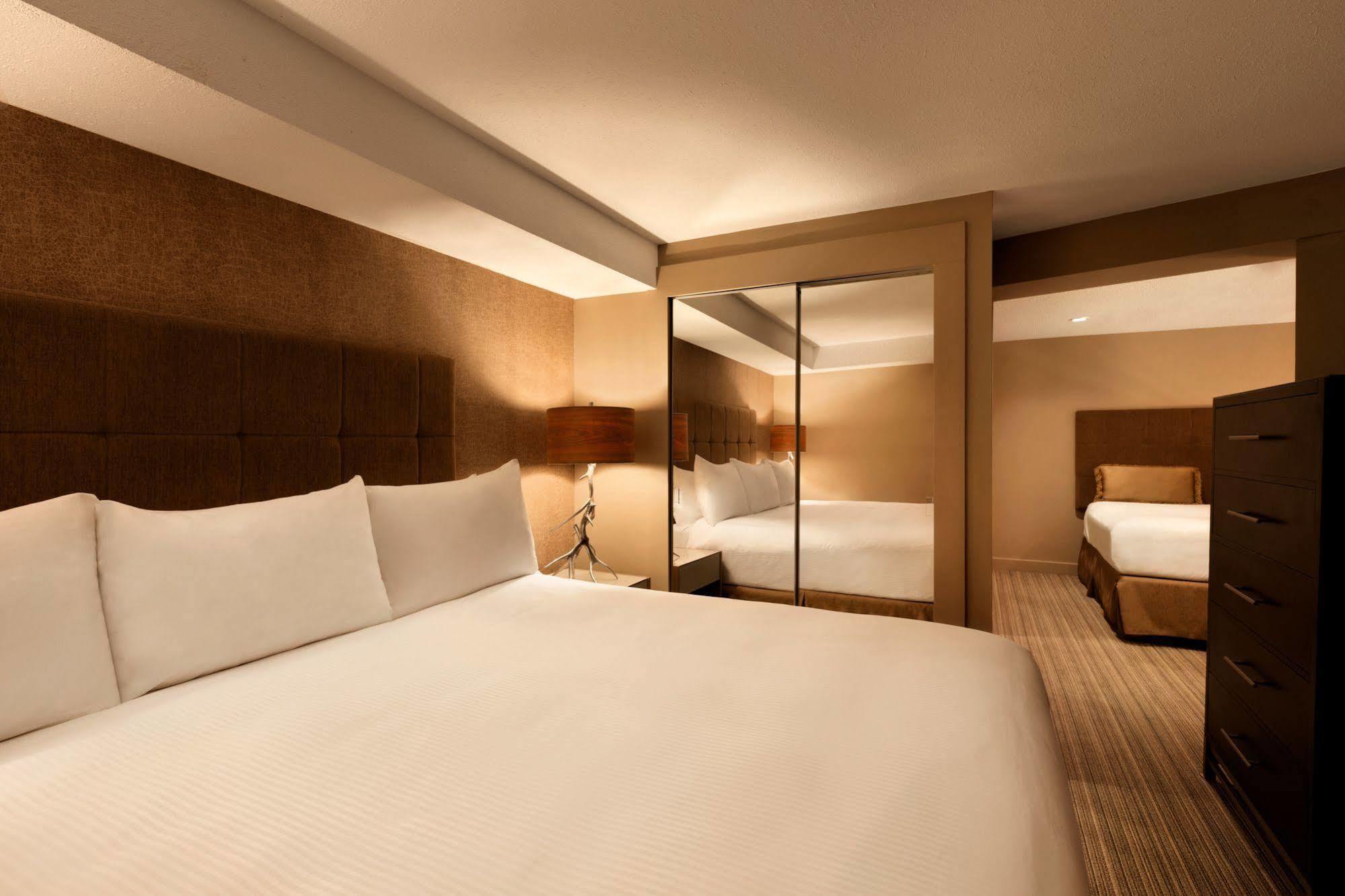 Executive Inn Γουίστλερ Εξωτερικό φωτογραφία